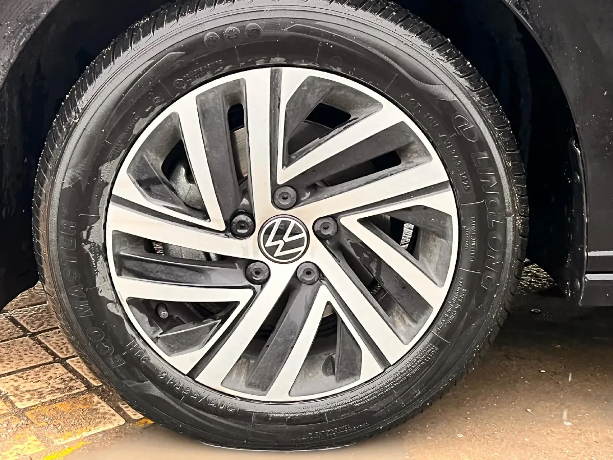 2024 Volkswagen Lavida 1.5T 160HP L4 7DCT,autocango,china used car exporter,china ev exporter,chinese used car exporter,chinese used ev exporter