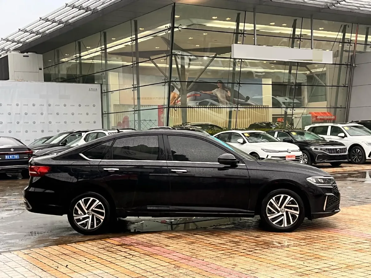 2024 Volkswagen Lavida 1.5T 160HP L4 7DCT,autocango,china used car exporter,china ev exporter,chinese used car exporter,chinese used ev exporter