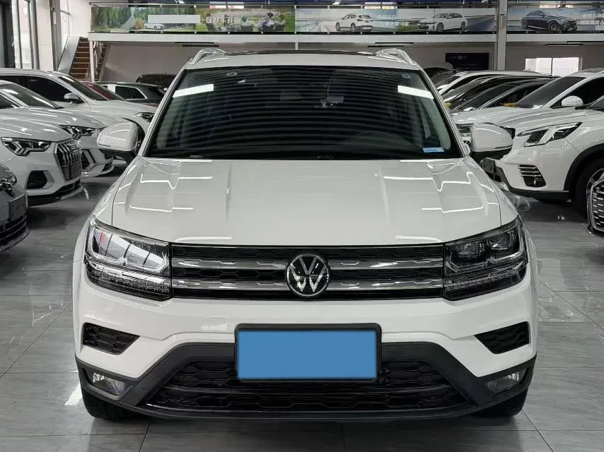 2021 Volkswagen Tharu 1.4T 150HP L4 7DCT,autocango,china used car exporter,china ev exporter,chinese used car exporter,chinese used ev exporter