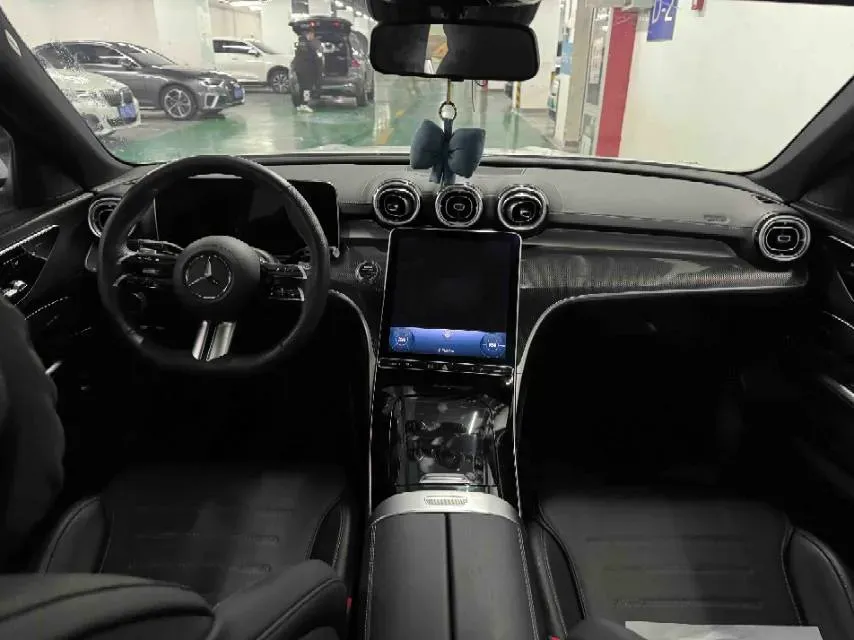 2024 Mercedes-Benz C Class 1.5T 204HP L4 9AT,autocango,china used car exporter,china ev exporter,chinese used car exporter,chinese used ev exporter