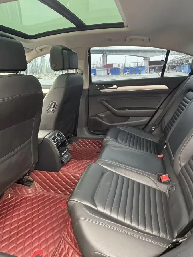 2019 Citroen C6 1.6T 170HP L4 6AT,autocango,china used car exporter,china ev exporter,chinese used car exporter,chinese used ev exporter