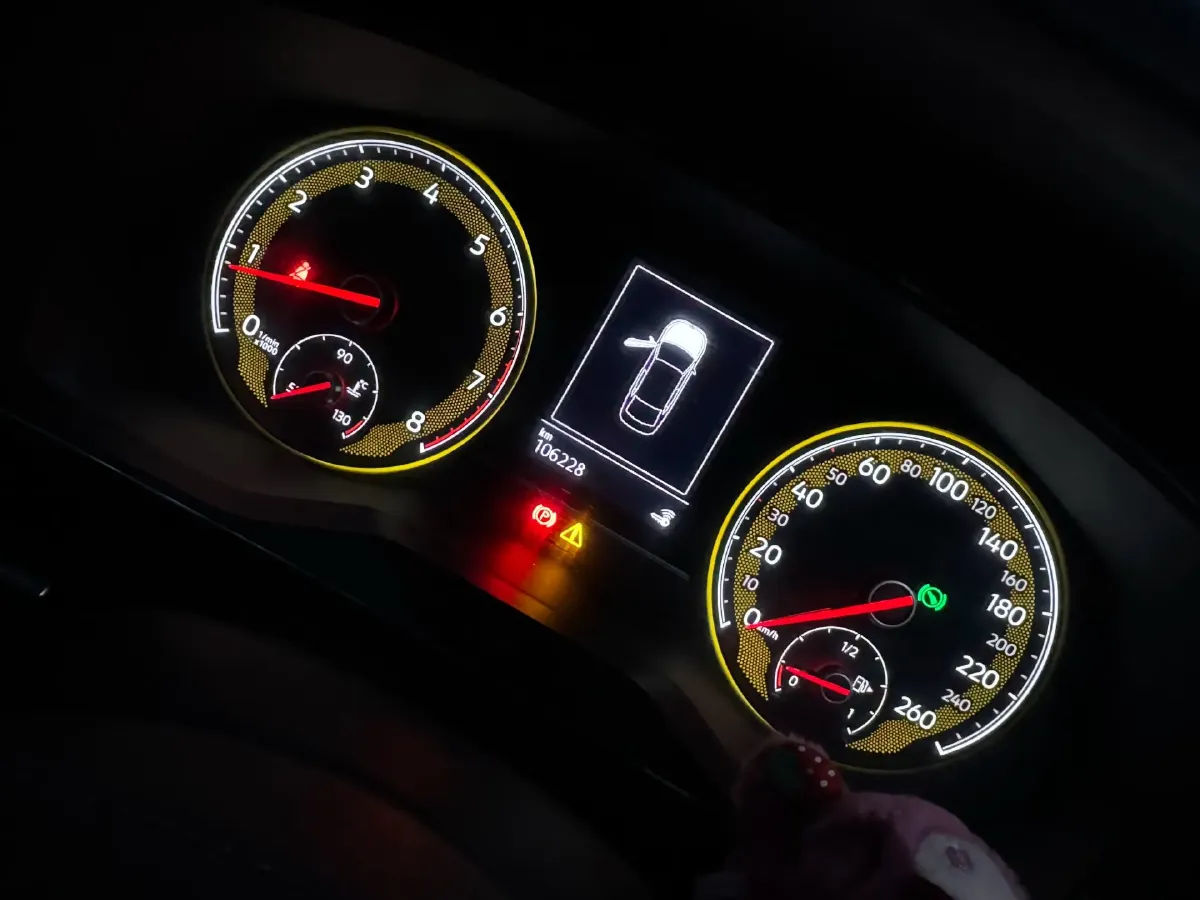 2020 Volkswagen Passat 2.0T 186HP L4 7DCT,autocango,china used car exporter,china ev exporter,chinese used car exporter,chinese used ev exporter