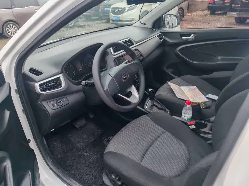 2020 Hyundai Reina 1.4L 95HP L4 4AT,autocango,china used car exporter,china ev exporter,chinese used car exporter,chinese used ev exporter