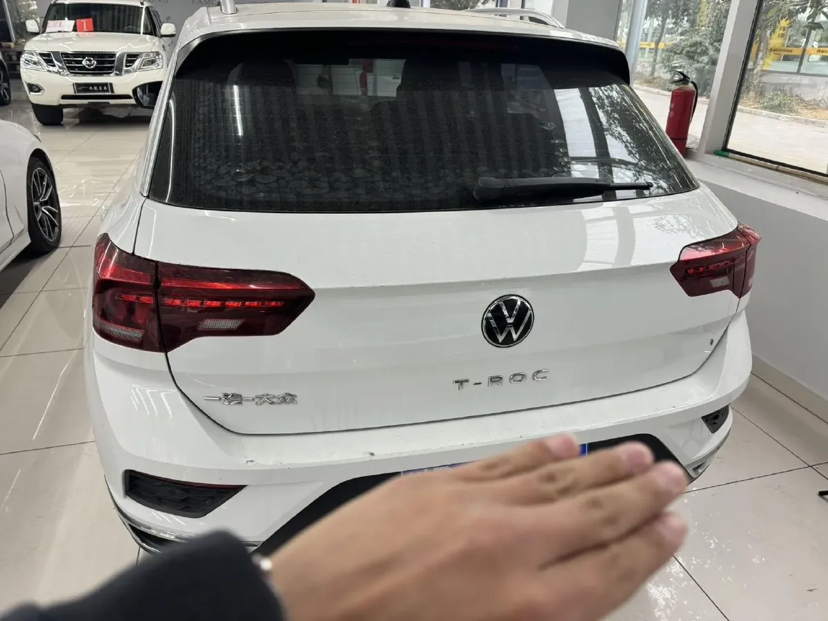 2020 Volkswagen T-Roc 1.4T 131HP L4 7DCT,autocango,china used car exporter,china ev exporter,chinese used car exporter,chinese used ev exporter