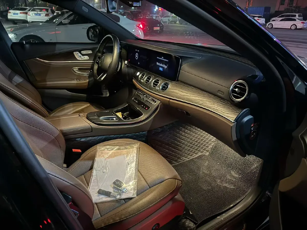 2021 Mercedes-Benz E Class 2.0T 258HP L4 9AT,autocango,china used car exporter,china ev exporter,chinese used car exporter,chinese used ev exporter