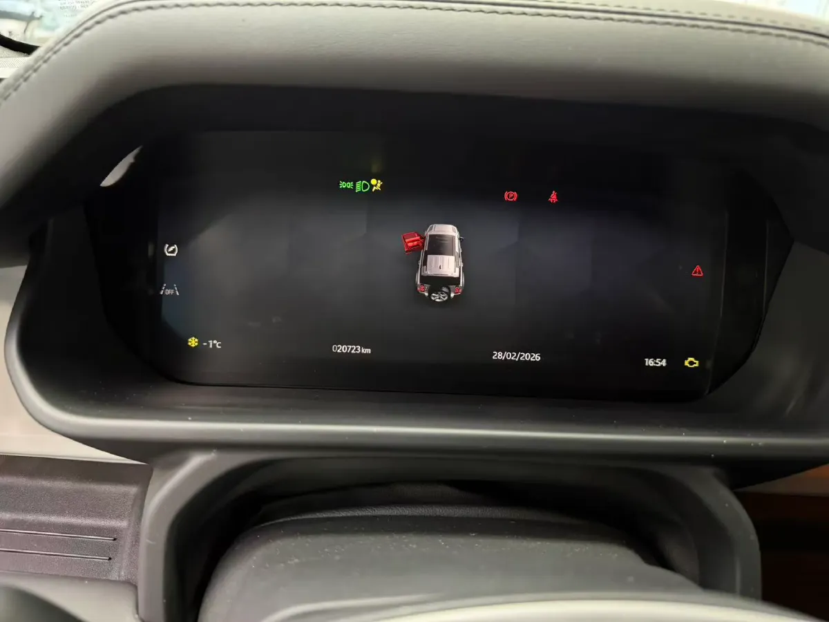 2024 Land Rover Defender 3.0T 400HP L6 8AT,autocango,china used car exporter,china ev exporter,chinese used car exporter,chinese used ev exporter