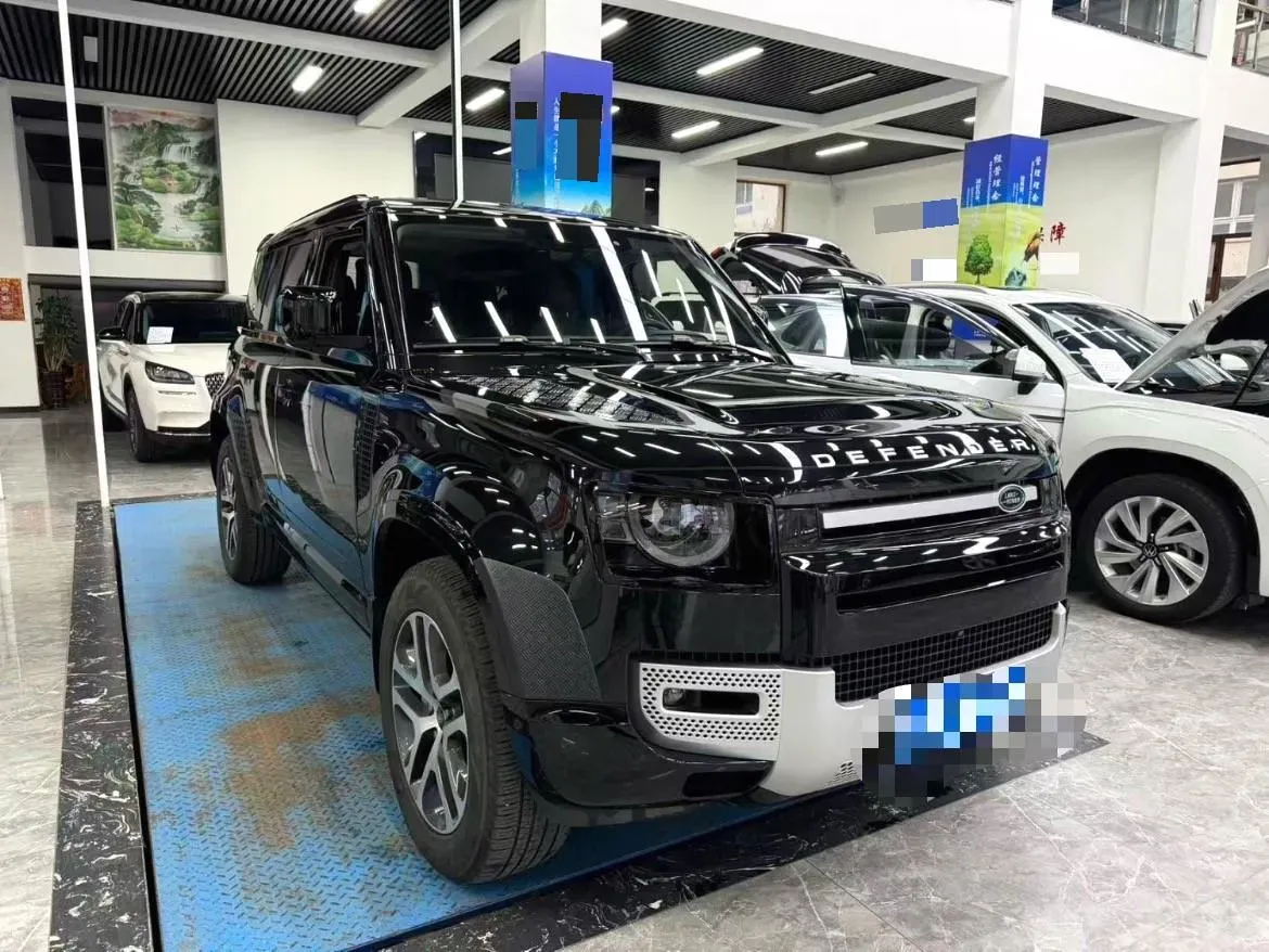 2024 Land Rover Defender 3.0T 400HP L6 8AT,autocango,china used car exporter,china ev exporter,chinese used car exporter,chinese used ev exporter