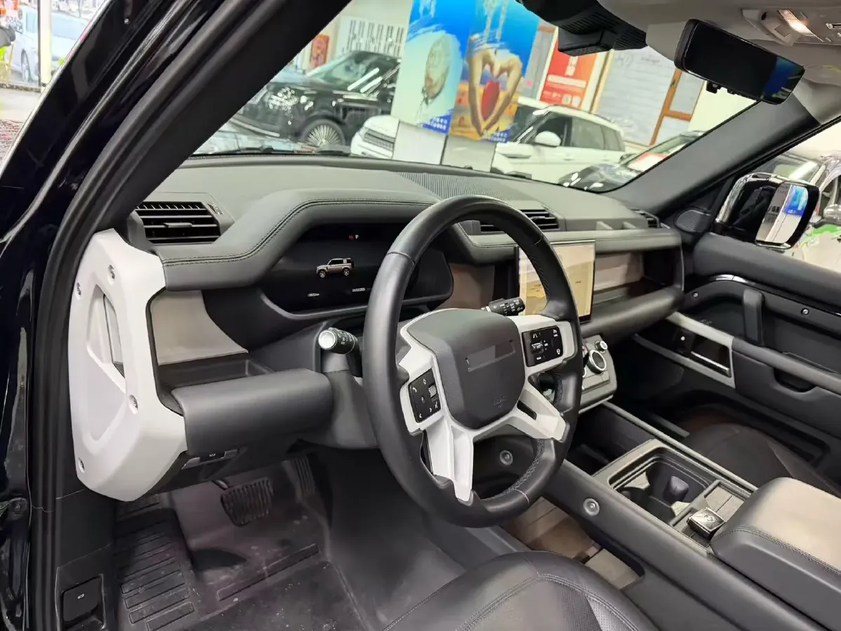 2024 Land Rover Defender 3.0T 400HP L6 8AT,autocango,china used car exporter,china ev exporter,chinese used car exporter,chinese used ev exporter