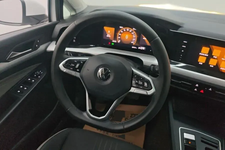 2021 Volkswagen Golf 1.4T 150HP L4 7DCT,autocango,china used car exporter,china ev exporter,chinese used car exporter,chinese used ev exporter
