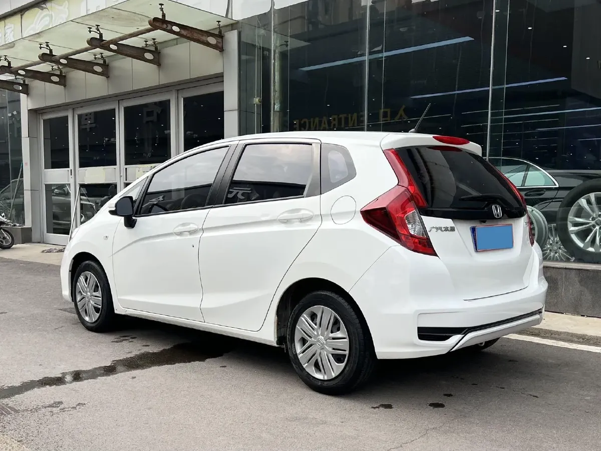 2020 Honda Fit 1.5L 131HP L4 CVT,autocango,china used car exporter,china ev exporter,chinese used car exporter,chinese used ev exporter