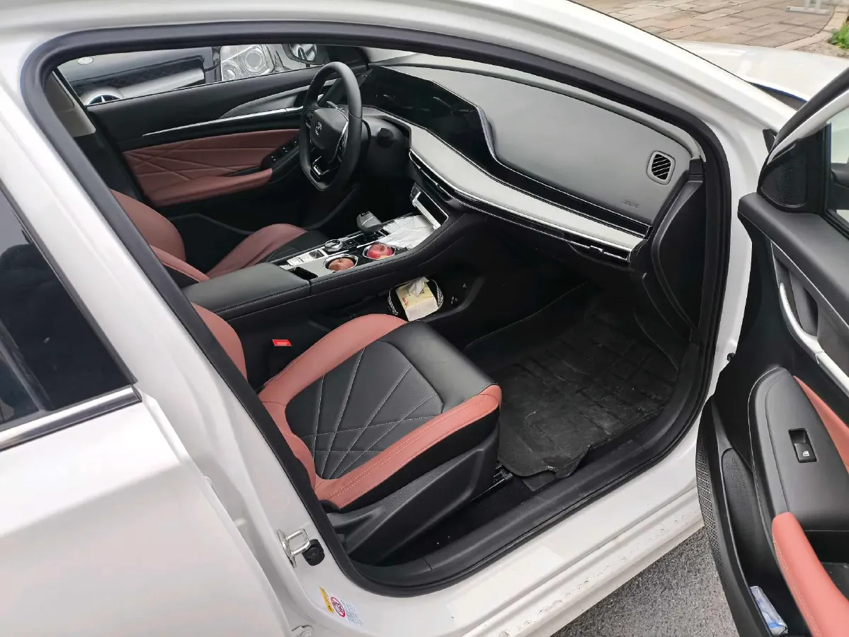 2024 ChangAn Eado 1.4T 160HP L4 7DCT,autocango,china used car exporter,china ev exporter,chinese used car exporter,chinese used ev exporter