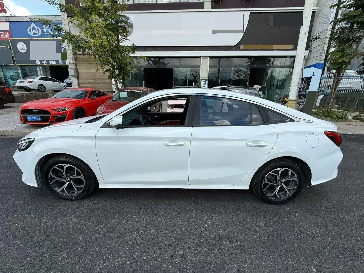 2021 MG 5 1.5T 173HP L4 7DCT,autocango,china used car exporter,china ev exporter,chinese used car exporter,chinese used ev exporter