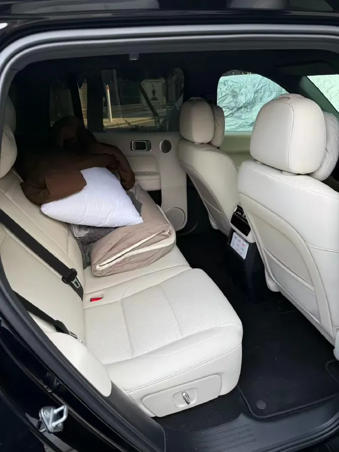 2025 Li L6 Range Extended 154HP L4 REEV,autocango,china used car exporter,china ev exporter,chinese used car exporter,chinese used ev exporter