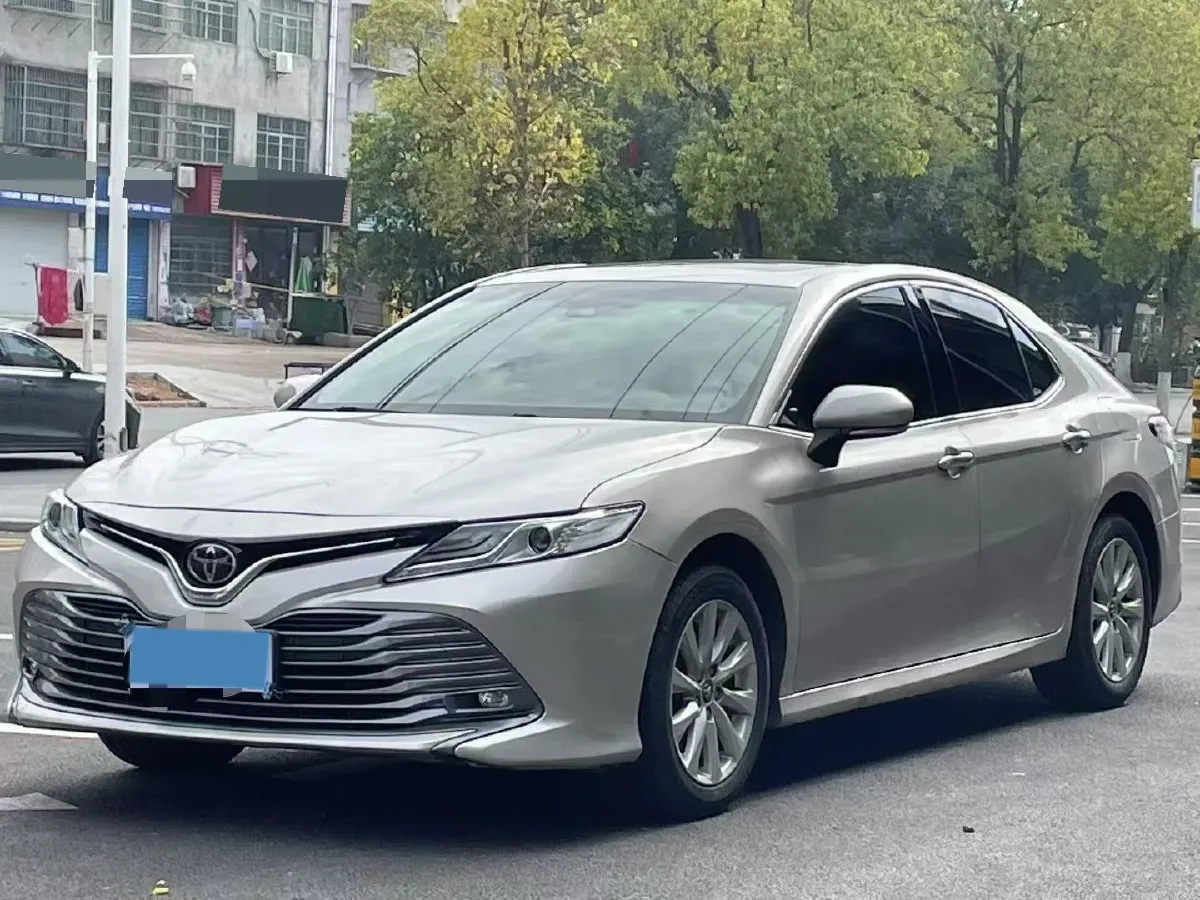 2019 Toyota Camry 2.0L 178HP L4 CVT,autocango,china used car exporter,china ev exporter,chinese used car exporter,chinese used ev exporter