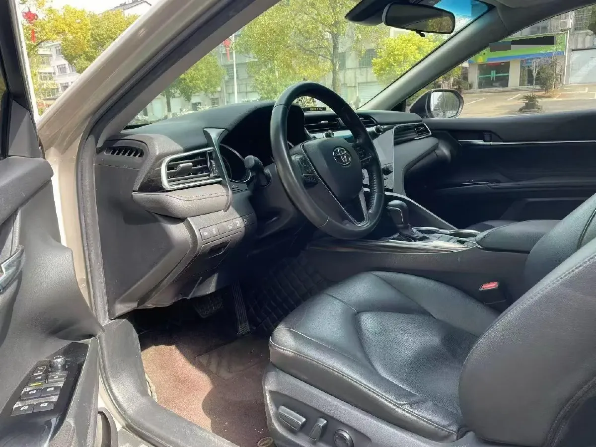 2019 Toyota Camry 2.0L 178HP L4 CVT,autocango,china used car exporter,china ev exporter,chinese used car exporter,chinese used ev exporter