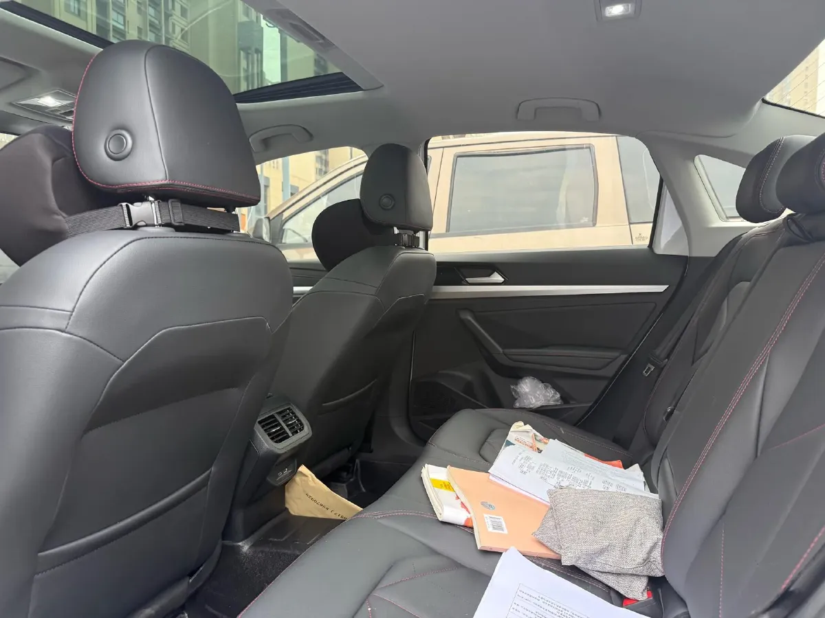 2023 Volkswagen Lavida 1.5T 160HP L4 7DCT,autocango,china used car exporter,china ev exporter,chinese used car exporter,chinese used ev exporter