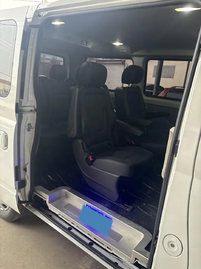 2023 DongFeng DFAC YuFeng 2.0T 136HP L4 6MT,autocango,china used car exporter,china ev exporter,chinese used car exporter,chinese used ev exporter
