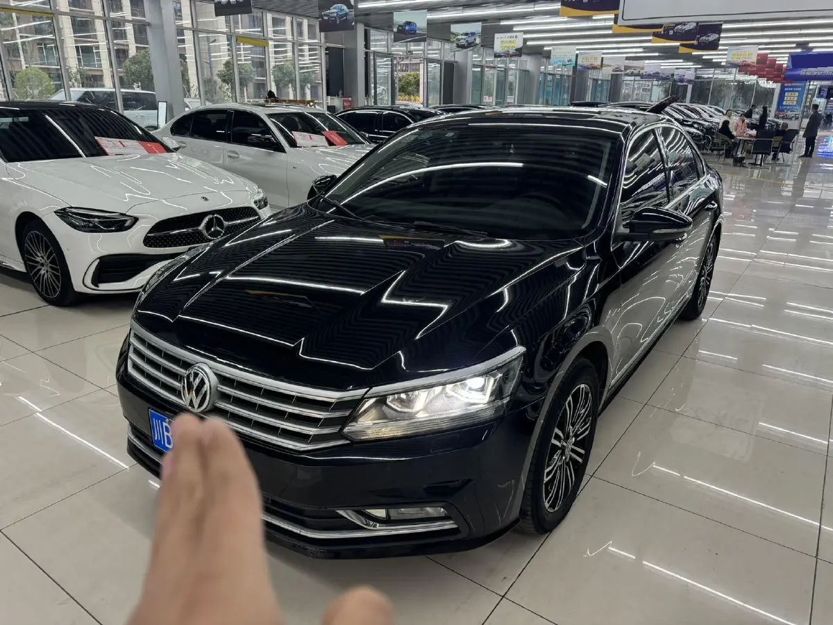 2017 Volkswagen Passat 1.8T 180HP L4 7DCT,autocango,china used car exporter,china ev exporter,chinese used car exporter,chinese used ev exporter