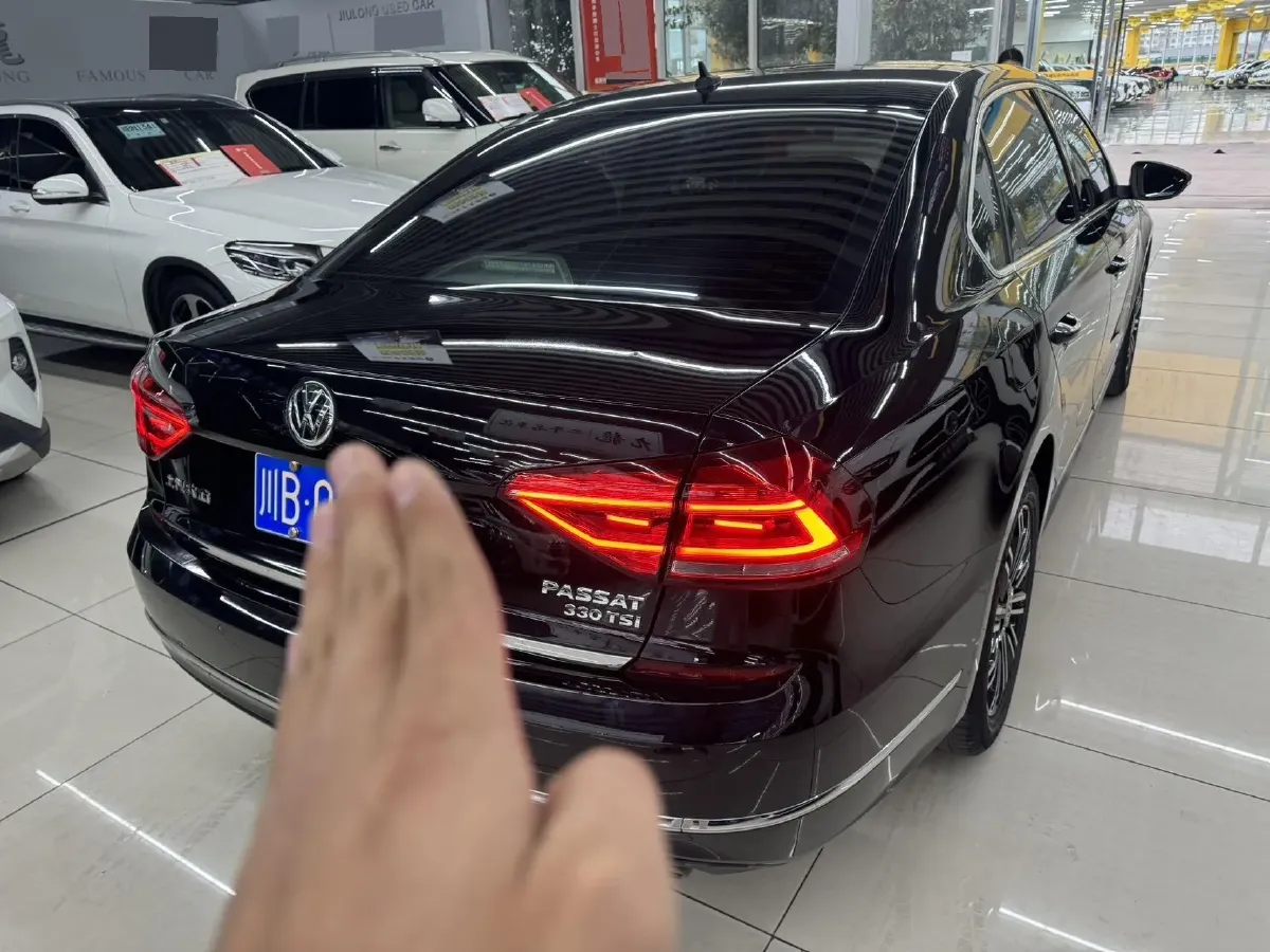 2017 Volkswagen Passat 1.8T 180HP L4 7DCT,autocango,china used car exporter,china ev exporter,chinese used car exporter,chinese used ev exporter