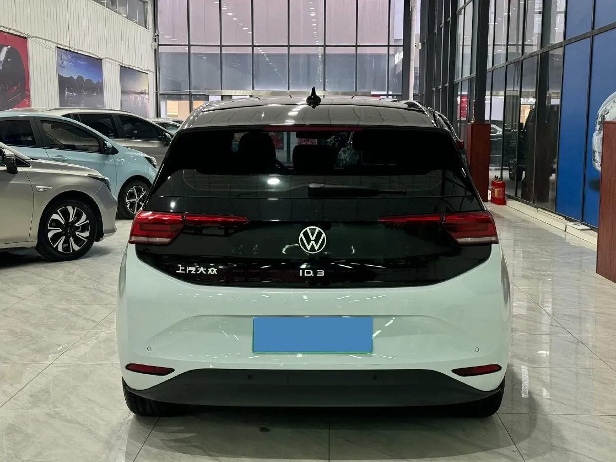 2023 Volkswagen ID.3 BEV 52.8KWH,autocango,china used car exporter,china ev exporter,chinese used car exporter,chinese used ev exporter