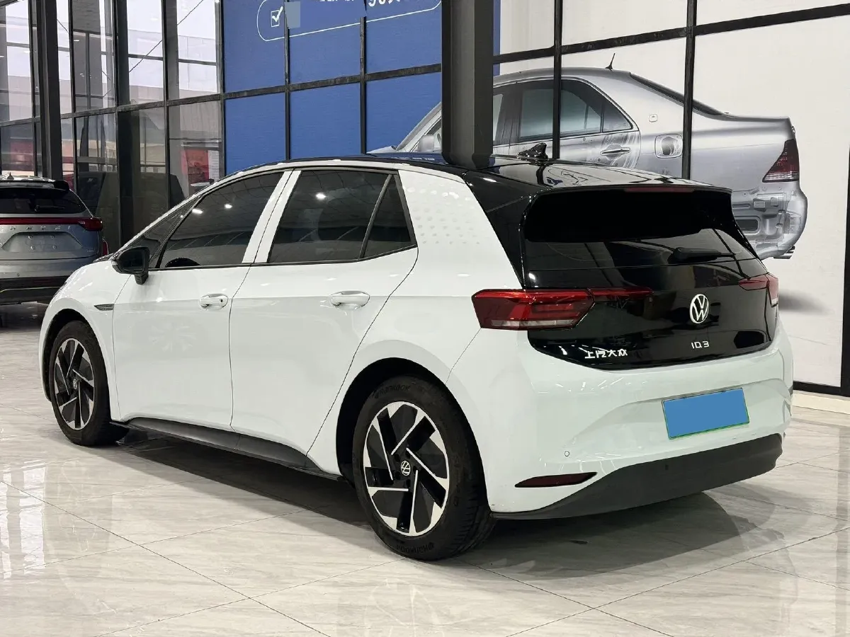 2023 Volkswagen ID.3 BEV 52.8KWH,autocango,china used car exporter,china ev exporter,chinese used car exporter,chinese used ev exporter