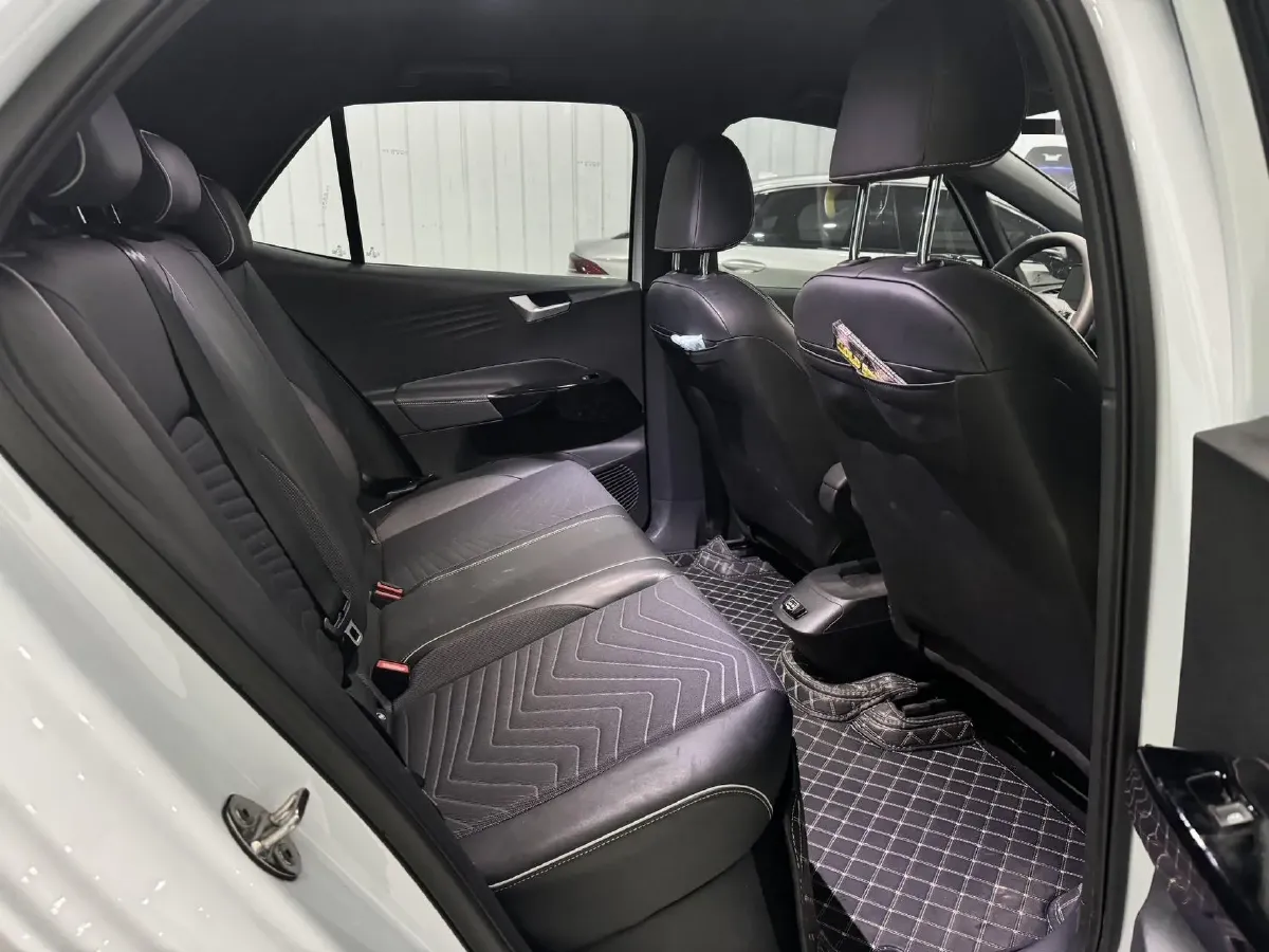 2023 Volkswagen ID.3 BEV 52.8KWH,autocango,china used car exporter,china ev exporter,chinese used car exporter,chinese used ev exporter