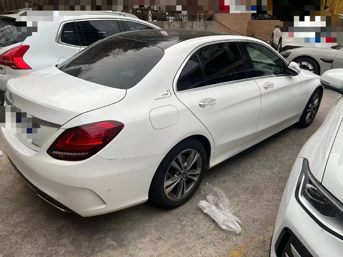 2020 Mercedes-Benz C Class 1.5T 156HP L4 9AT,autocango,china used car exporter,china ev exporter,chinese used car exporter,chinese used ev exporter