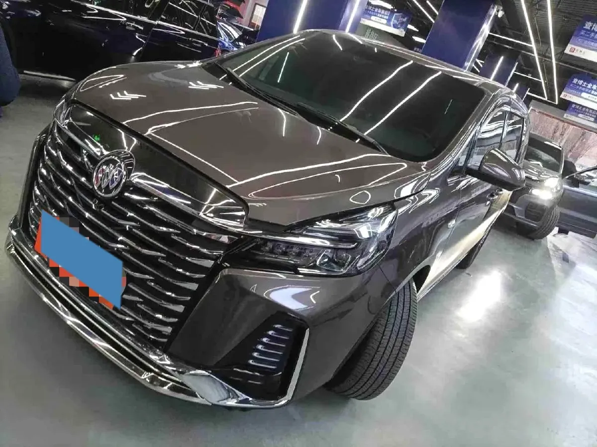 2023 Buick GL8 2.0T 237HP L4 9AT,autocango,china used car exporter,china ev exporter,chinese used car exporter,chinese used ev exporter