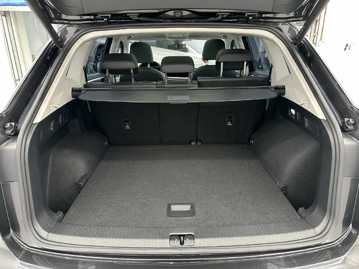 2023 Volkswagen Tayron 1.4T 150HP L4 7DCT,autocango,china used car exporter,china ev exporter,chinese used car exporter,chinese used ev exporter