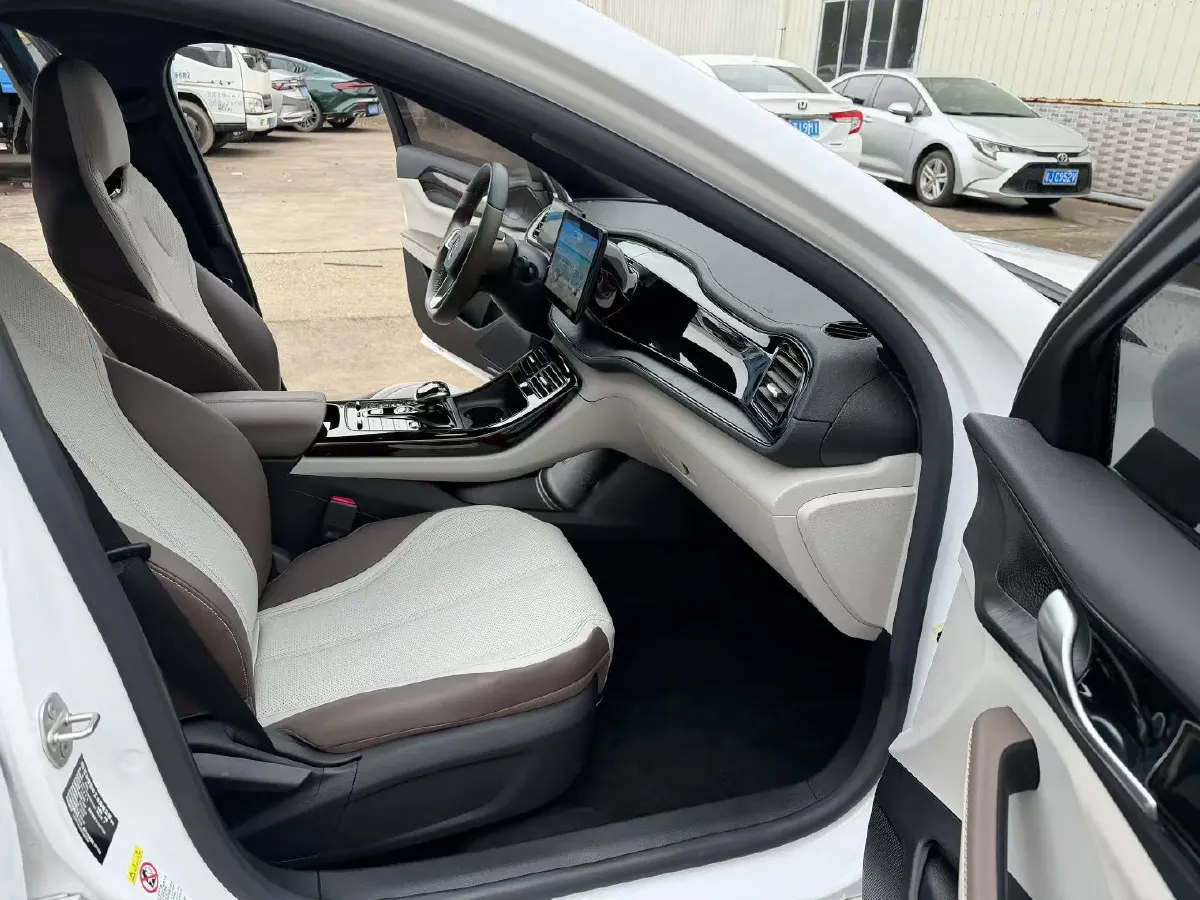 2023 BYD Qin Plus 1.5L 110HP L4 E-CVT PHEV 8.32KWH,autocango,china used car exporter,china ev exporter,chinese used car exporter,chinese used ev exporter