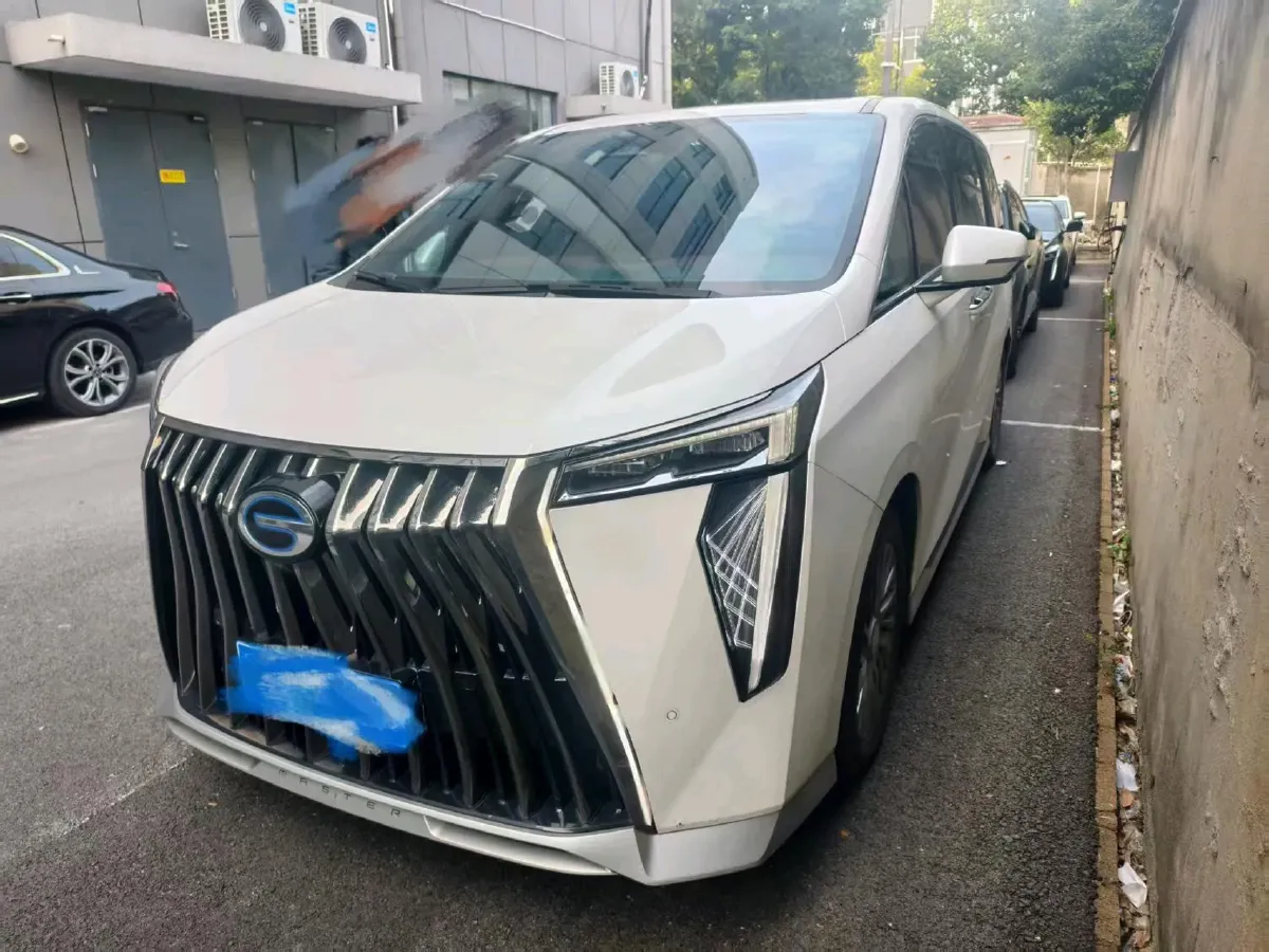 2023 GAC Trumpchi M8 2.0T 190HP L4 E-CVT Hybrid,autocango,china used car exporter,china ev exporter,chinese used car exporter,chinese used ev exporter