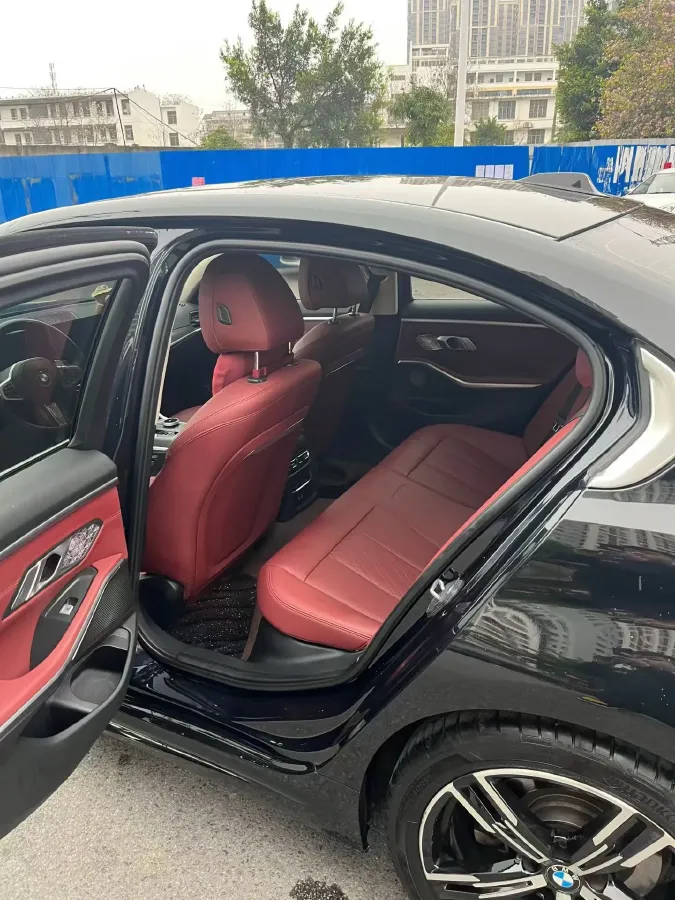 2023 BMW 3 Series 2.0T 184HP L4 8AT,autocango,china used car exporter,china ev exporter,chinese used car exporter,chinese used ev exporter