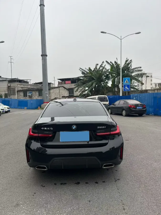 2023 BMW 3 Series 2.0T 184HP L4 8AT,autocango,china used car exporter,china ev exporter,chinese used car exporter,chinese used ev exporter