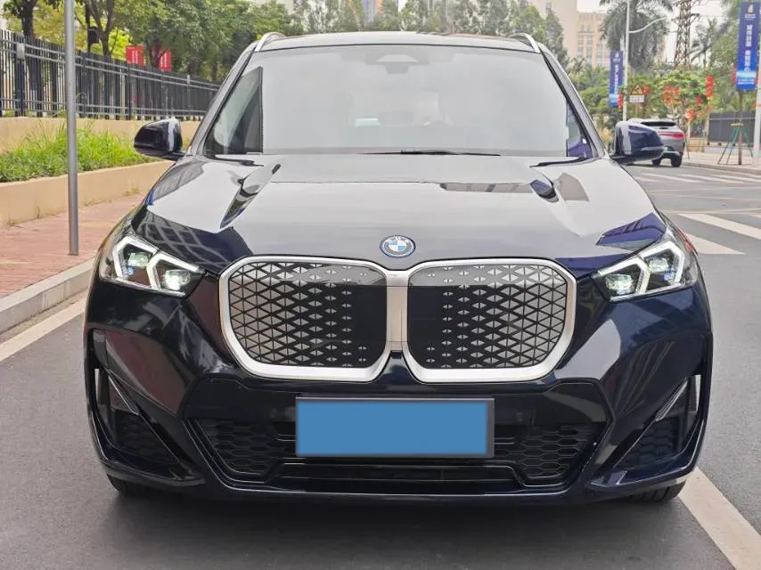 2025 Iveco 3.0T 179HP L4 8AT,autocango,china used car exporter,china ev exporter,chinese used car exporter,chinese used ev exporter