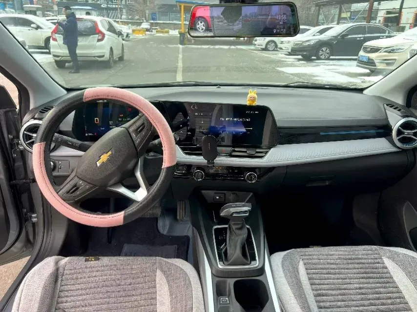 2024 Chevrolet Monza 1.5L 113HP L4 6DCT,autocango,china used car exporter,china ev exporter,chinese used car exporter,chinese used ev exporter