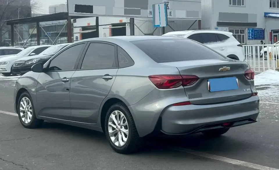 2024 Chevrolet Monza 1.5L 113HP L4 6DCT,autocango,china used car exporter,china ev exporter,chinese used car exporter,chinese used ev exporter