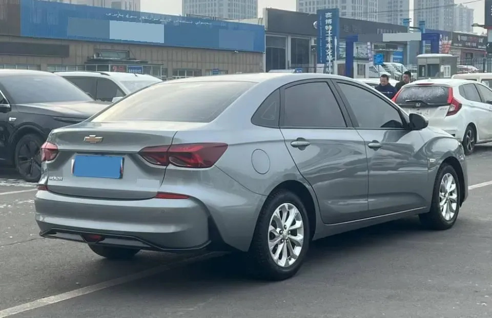 2024 Chevrolet Monza 1.5L 113HP L4 6DCT,autocango,china used car exporter,china ev exporter,chinese used car exporter,chinese used ev exporter