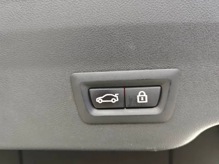 2022 BMW 6 Series GT 2.0T 245HP L4 8AT,autocango,china used car exporter,china ev exporter,chinese used car exporter,chinese used ev exporter