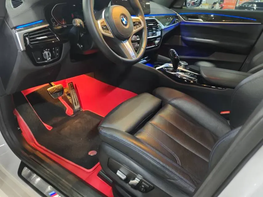 2022 BMW 6 Series GT 2.0T 245HP L4 8AT,autocango,china used car exporter,china ev exporter,chinese used car exporter,chinese used ev exporter