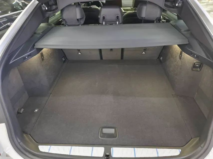 2022 BMW 6 Series GT 2.0T 245HP L4 8AT,autocango,china used car exporter,china ev exporter,chinese used car exporter,chinese used ev exporter