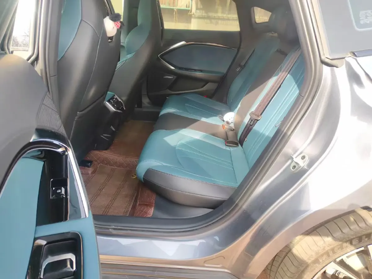 2023 MG 7 2.0T 261HP L4 9AT,autocango,china used car exporter,china ev exporter,chinese used car exporter,chinese used ev exporter