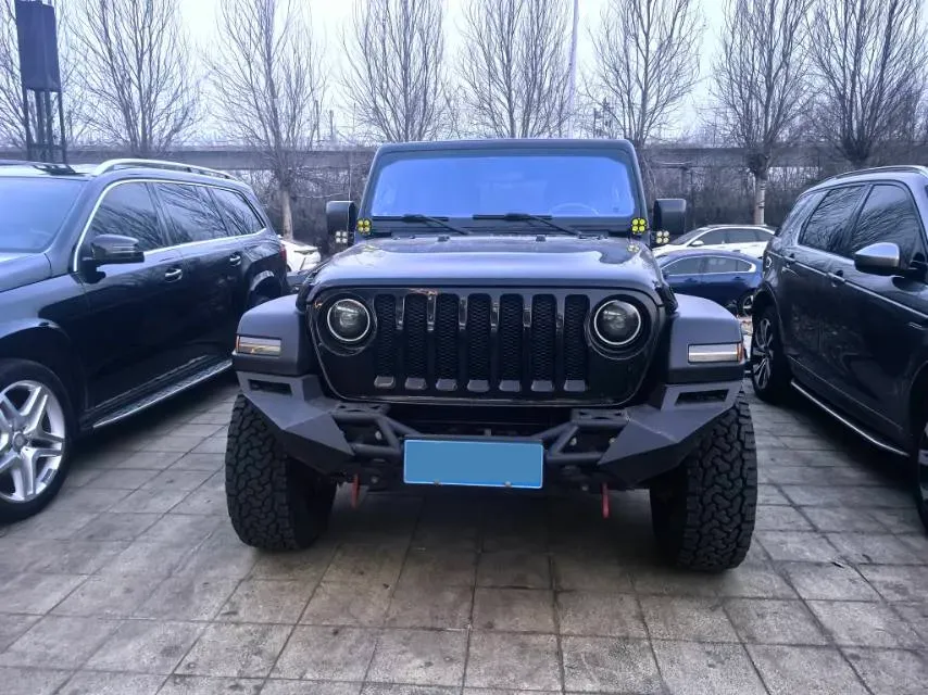 2018 Jeep Wrangler 2.0T 266HP L4 8AT,autocango,china used car exporter,china ev exporter,chinese used car exporter,chinese used ev exporter
