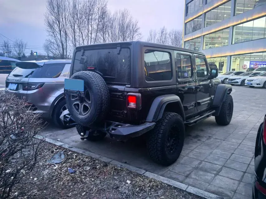 2018 Jeep Wrangler 2.0T 266HP L4 8AT,autocango,china used car exporter,china ev exporter,chinese used car exporter,chinese used ev exporter