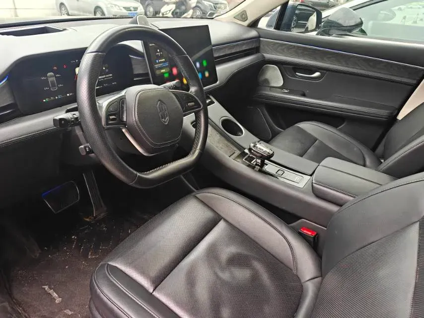 2022 Isuzu Mu-X 2.0T 220HP L4 8AT,autocango,china used car exporter,china ev exporter,chinese used car exporter,chinese used ev exporter