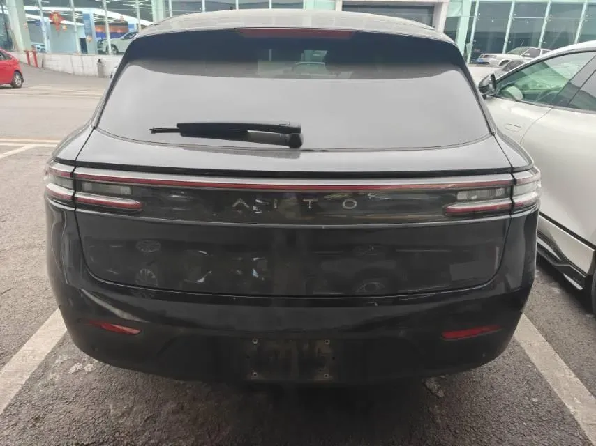 2022 Isuzu Mu-X 2.0T 220HP L4 8AT,autocango,china used car exporter,china ev exporter,chinese used car exporter,chinese used ev exporter