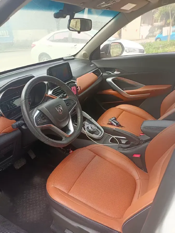 2018 KaiYi E3 1.6L 110HP L4 5MT,autocango,china used car exporter,china ev exporter,chinese used car exporter,chinese used ev exporter