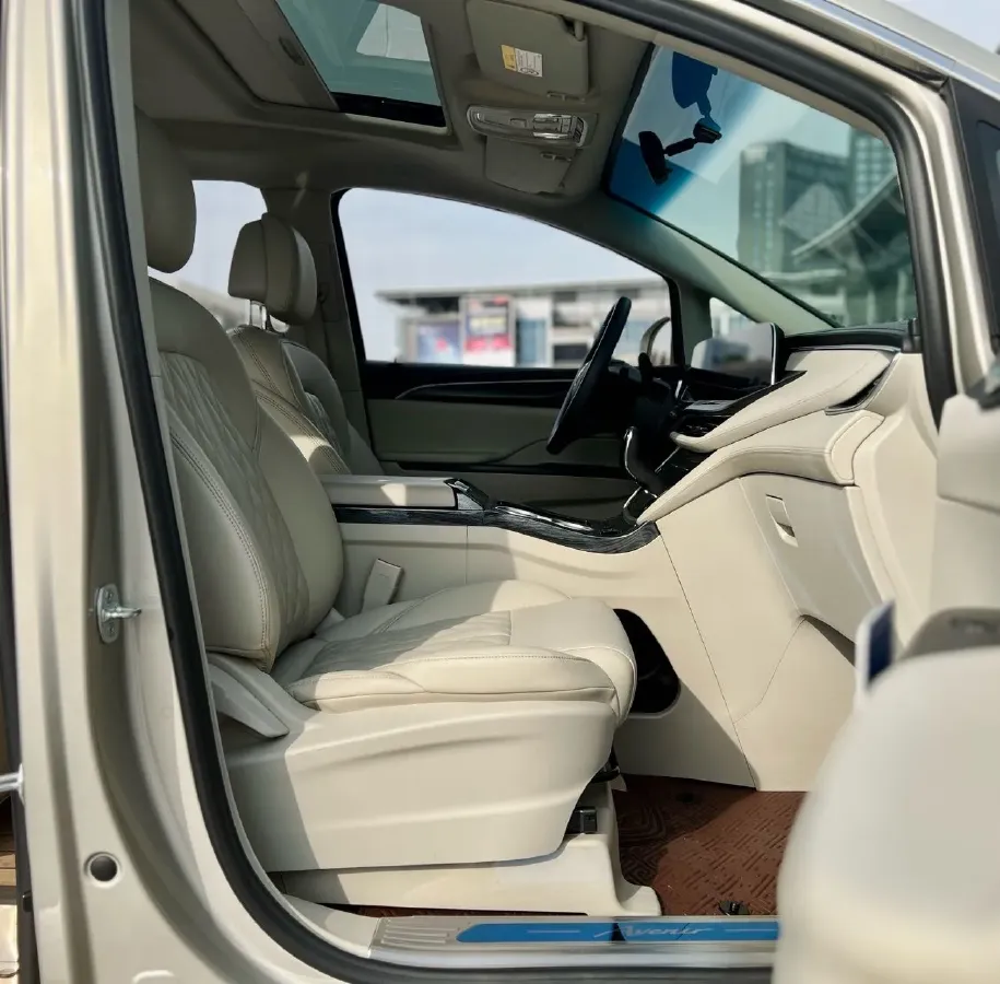 2022 Buick GL8 2.0T 237HP L4 9AT,autocango,china used car exporter,china ev exporter,chinese used car exporter,chinese used ev exporter