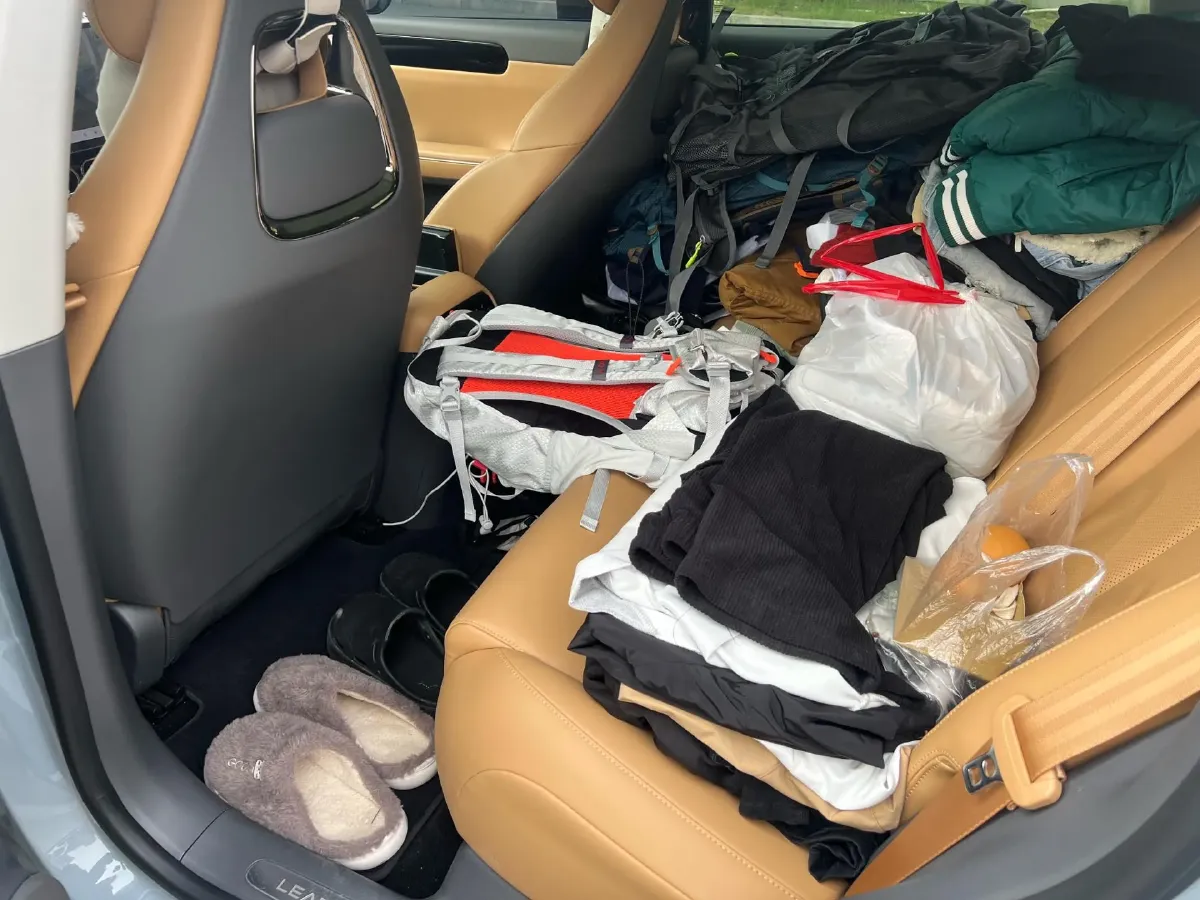 2024 Leapmotor C01 1.5L 95HP L4 REEV 30.1KWH,autocango,china used car exporter,china ev exporter,chinese used car exporter,chinese used ev exporter