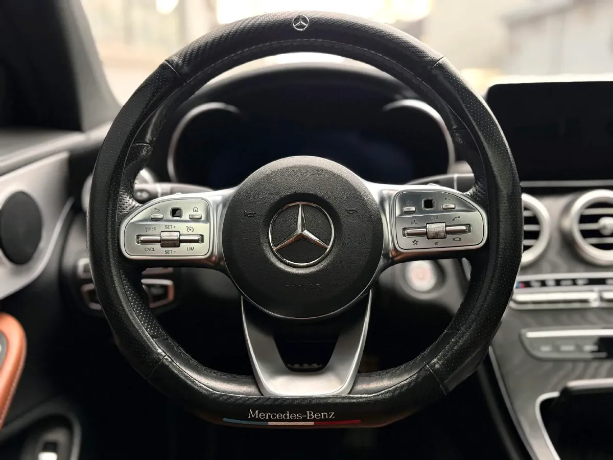 2020 Mercedes-Benz C Class 1.5T 184HP L4 9AT,autocango,china used car exporter,china ev exporter,chinese used car exporter,chinese used ev exporter