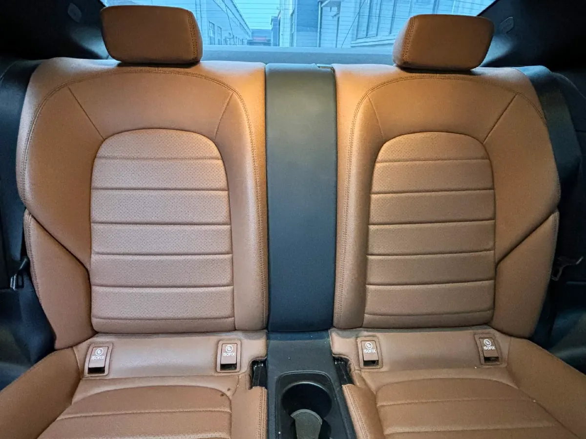 2020 Mercedes-Benz C Class 1.5T 184HP L4 9AT,autocango,china used car exporter,china ev exporter,chinese used car exporter,chinese used ev exporter